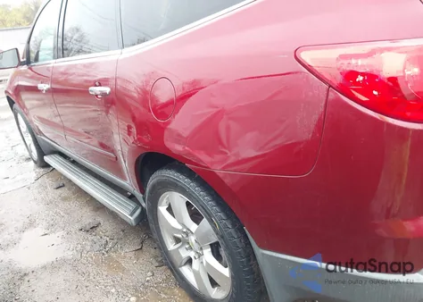 2010 Chevrolet Traverse Ltz из США, поврежденный, VIN 1GNLRHED2AS116407